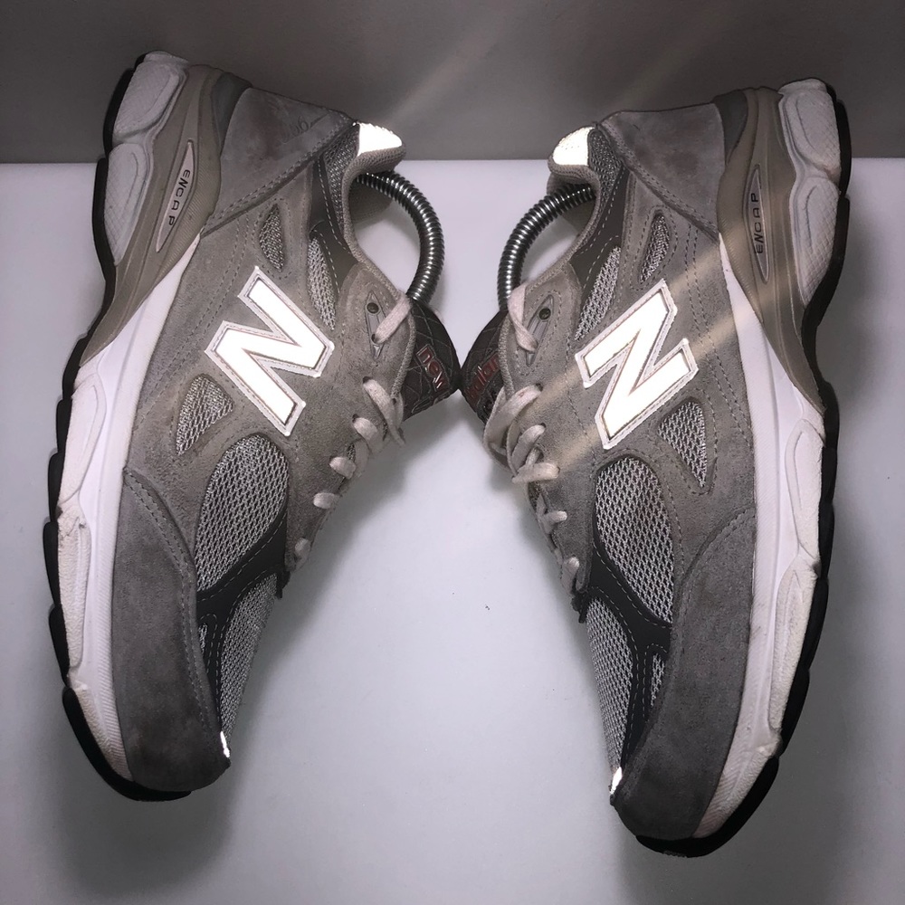 New Balance 990 Women Sz8 Made In U.S.A